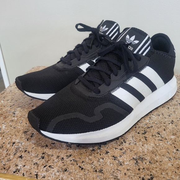 adidas Originals Other - USED  adidas Originals Swift Run (No Box)